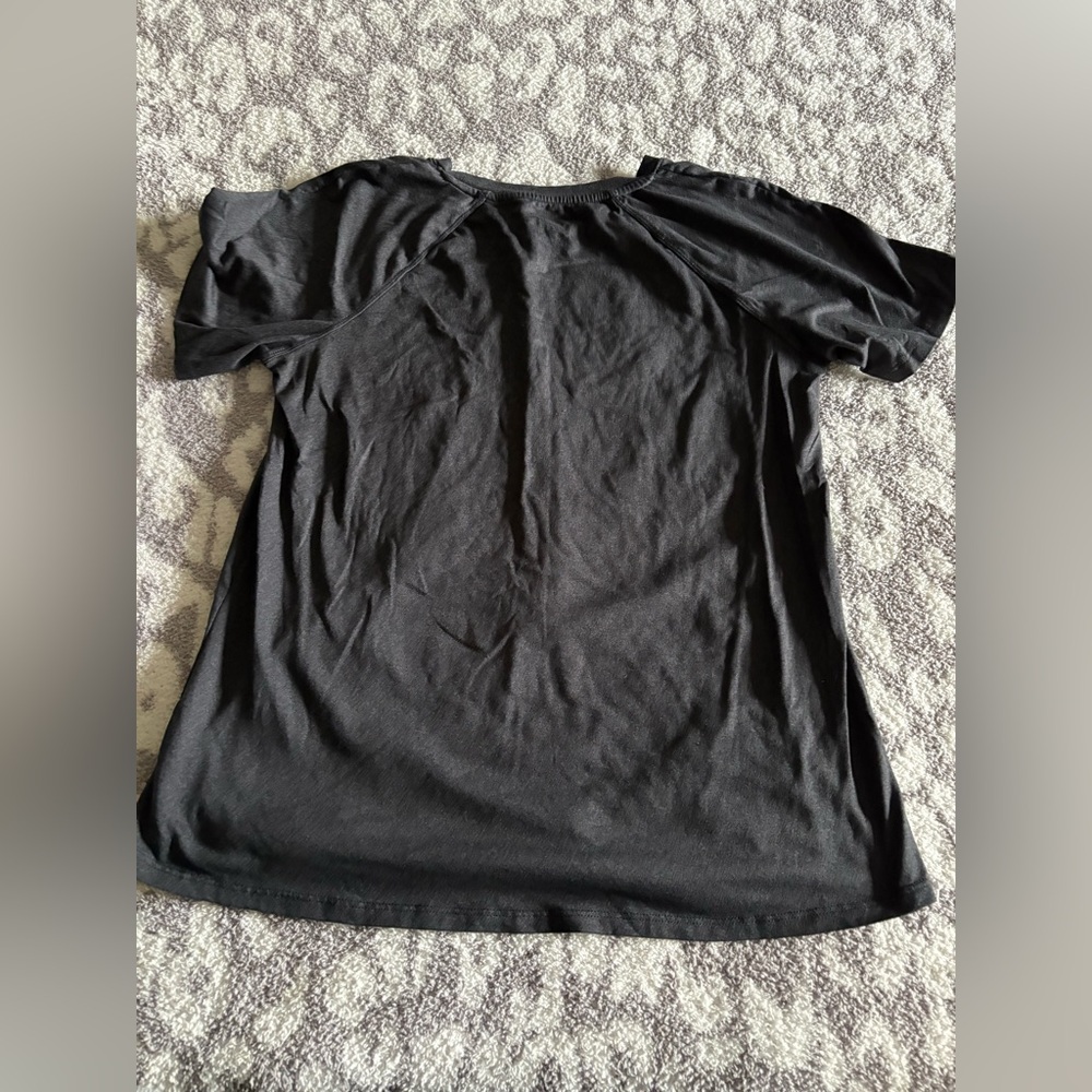 athletic soft basic top - Picture 2 of 2